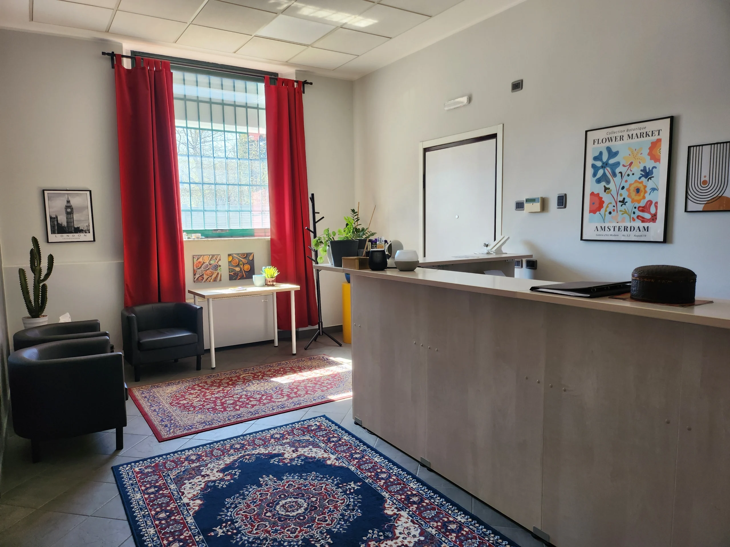Reception e area di accoglienza del Centro Psicologia Bollate